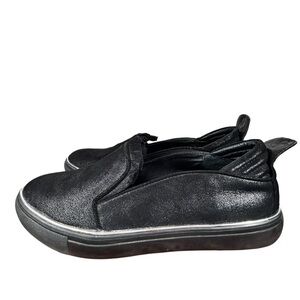 The Wishbone Collective slip-on loafers sneakers, 11M, black sparkles, ruffles